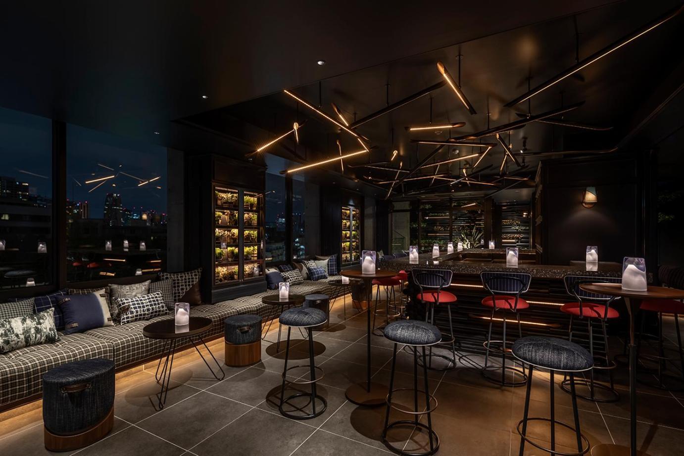 เดอะ ไลฟ์ลี่ อาซาบุจูบัง โรงแรม 4*